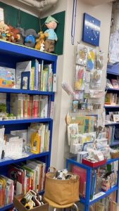 絵本の家 こどもの本の童話館グループ